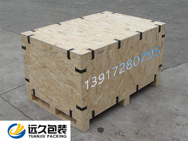 OSB板制作加工的卡扣木箱更防潮、更環(huán)保、更牢固